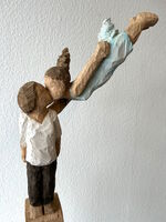 Daniell Eggli, Kuss, Ausschnitt, Höhe 170 cm, Holz bemalt